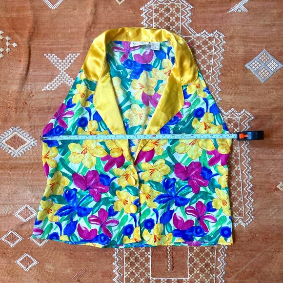 Vintage Victoria’s Secret Satin Floral Vest – Bright Yellow Collar, Medium, 90s - Picture 2 of 4